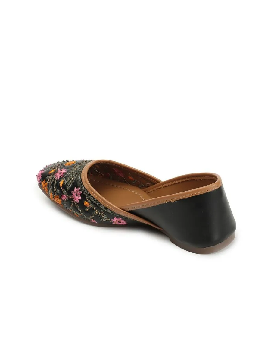 Anouk Black & Pink Embroidered Ethnic Mojaris