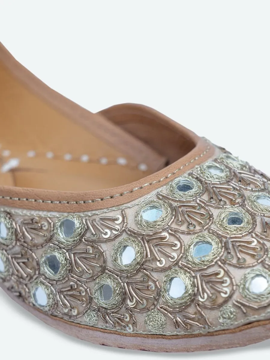 Anouk Women Cream-Coloured Ethnic Embellished Fabric Mojaris