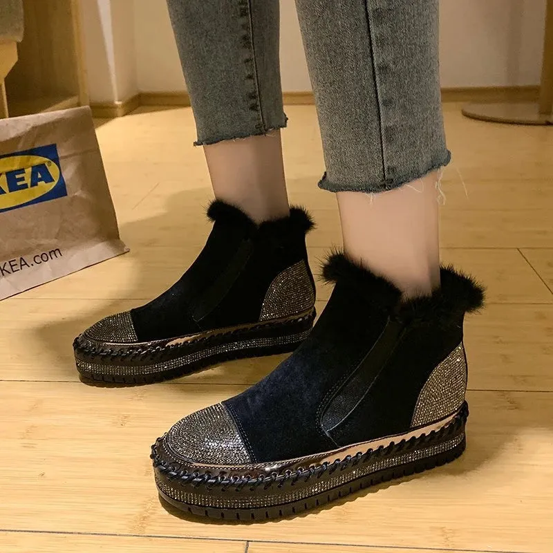 Women's Winter Snow Boots - Plus Size Fashion Platform Ankle Boots with Velvet Lining, Warm Chelsea Style Shoes